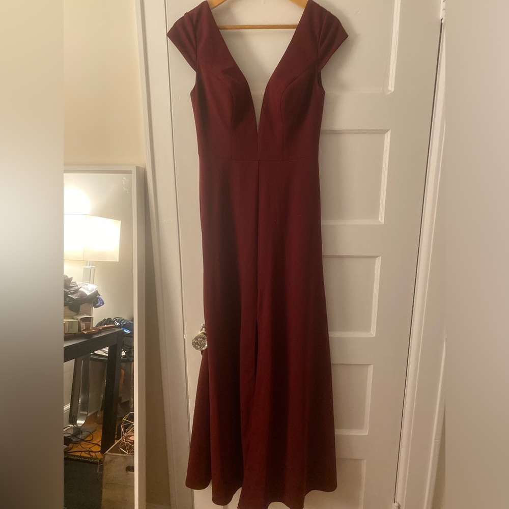 Elegant Burgundy Evening Gown